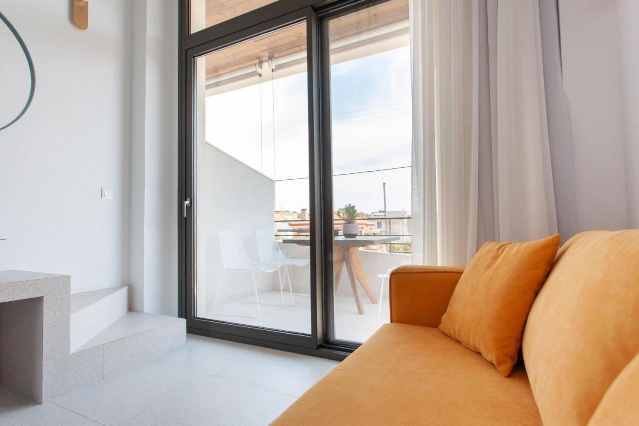 Aella Apartments Nikíti Eksteriør bilde