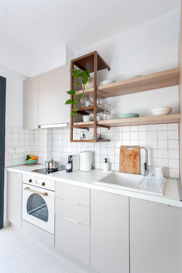 Aella Apartments Nikíti Eksteriør bilde