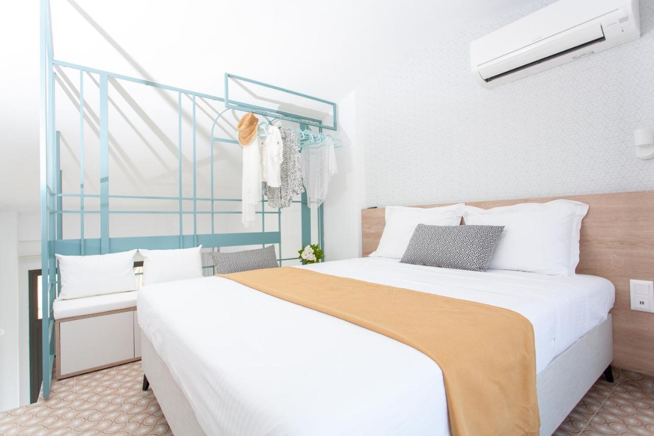 Aella Apartments Nikíti Eksteriør bilde